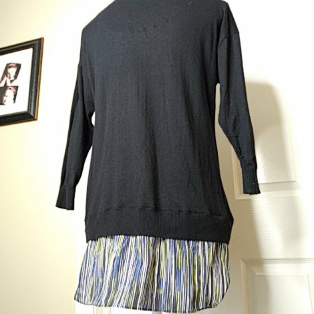 NYgard Black Light Weight Knit Top Stripe Hem M - Picture 3 of 7
